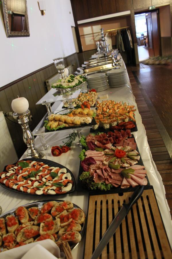 Hotel & Restaurant Arnoldusklause Düren - Eifel Dış mekan fotoğraf